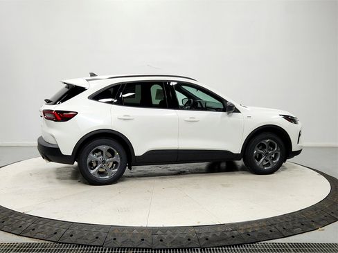 New 2026 Ford Escape ST-Line w/ Tech Pack #1 image 8