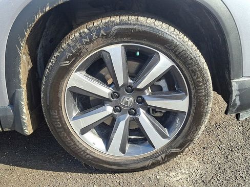 Used 2025 Honda Pilot Touring image 34