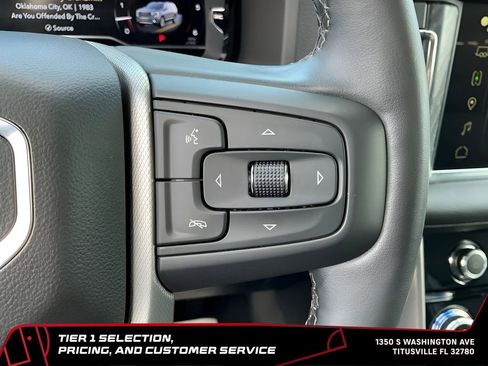 Used 2024 GMC Yukon XL Denali RWD image 25