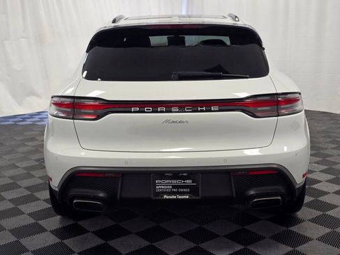 Certified 2025 Porsche Macan image 6