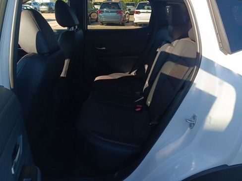 New 2026 Nissan Kicks SR image 24