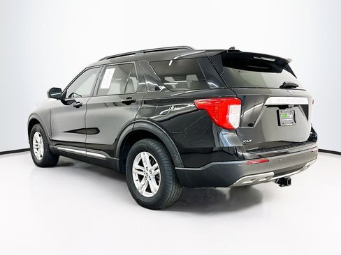 Used 2020 Ford Explorer XLT w/ Equipment Group 202A AWD/4WD image 5