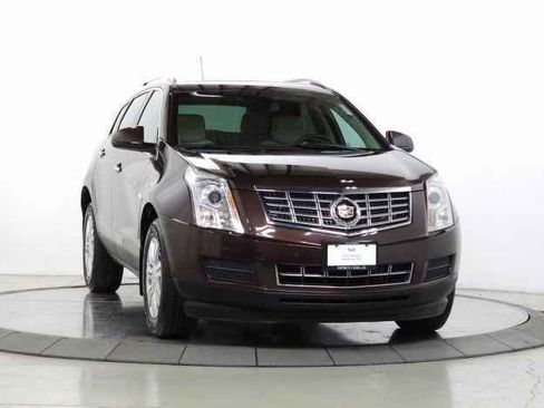 Used 2015 Cadillac SRX Luxury w/ Driver Awareness Package image 11