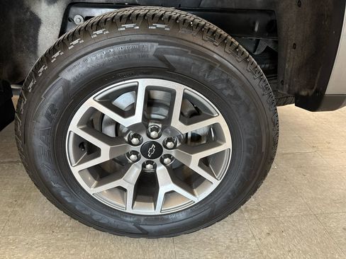 Used 2022 Chevrolet Colorado W/T w/ WT Convenience Package image 55