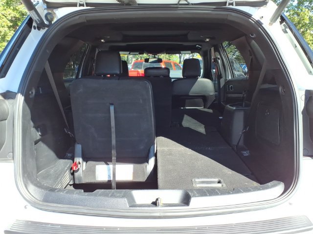 Used 2019 Ford Explorer XLT w/ Equipment Group 202A AWD/4WD image 24