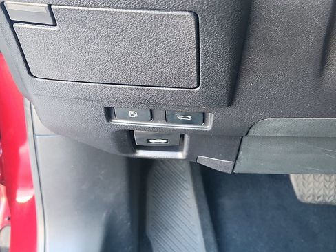 Used 2025 Lexus ES 300h w/ Premium Package image 24