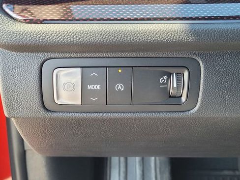 New 2026 Chevrolet Traverse RS image 15