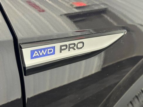 Used 2023 Volkswagen ID.4 S image 14