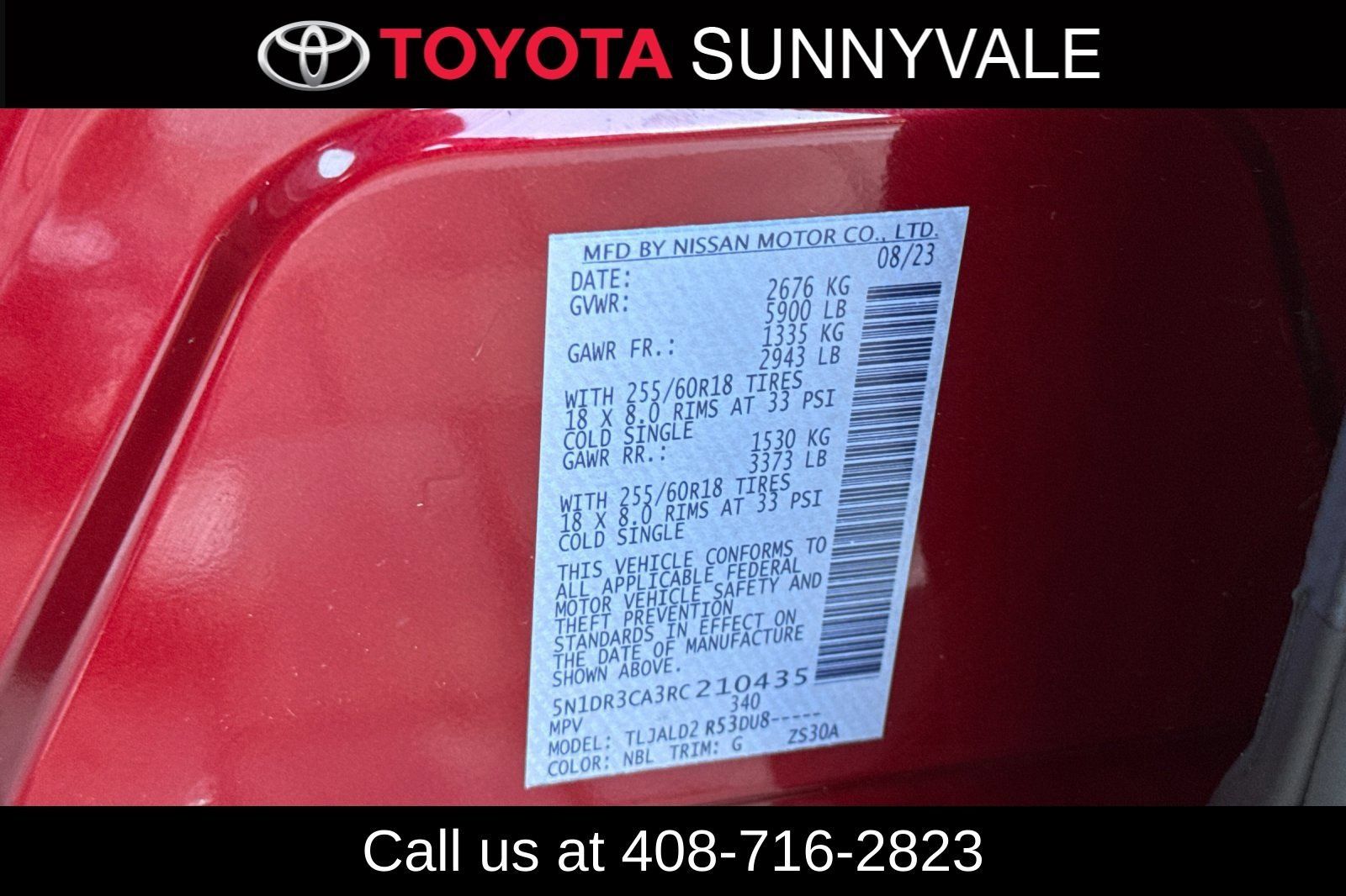 Used 2024 Nissan Pathfinder SL FWD image 32