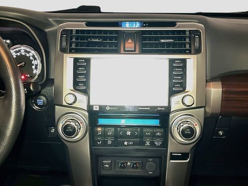 Used 2023 Toyota 4Runner Limited AWD/4WD image 12