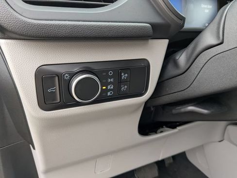 Used 2023 Ford Escape Active AWD/4WD image 6