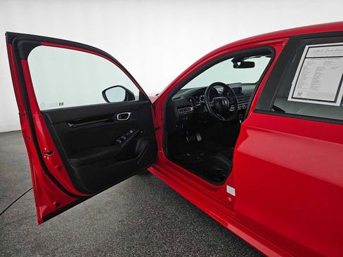 Certified 2025 Honda Civic Sport image 19