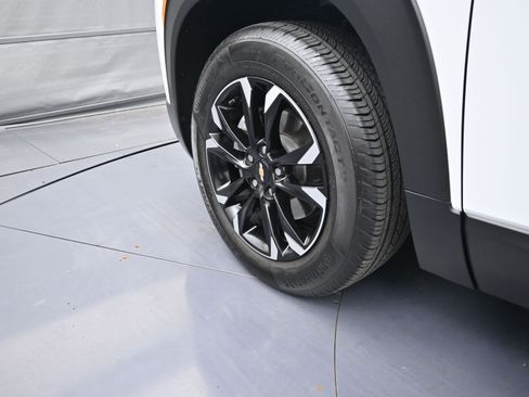 Used 2023 Chevrolet TrailBlazer LT image 31