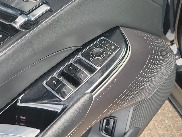 Certified 2024 Cadillac Lyriq Sport AWD/4WD image 8