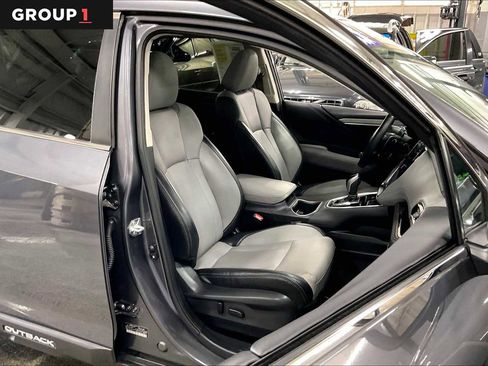 Used 2024 Subaru Outback Limited AWD/4WD image 9