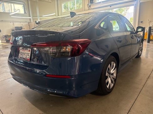 Used 2025 Honda Civic LX image 6