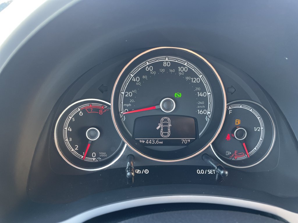 Used 2019 Volkswagen Beetle 2.0T Final Edition SEL FWD image 17