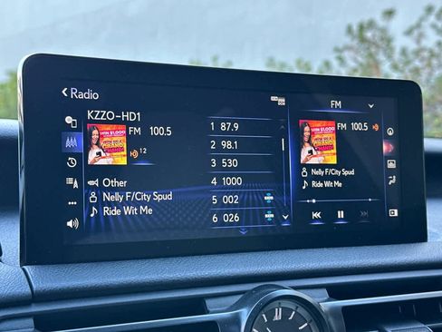 Used 2023 Lexus IS 500 image 19