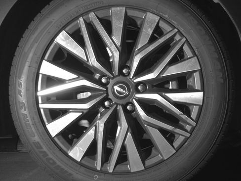 Used 2025 Nissan Altima 2.5 SV image 13