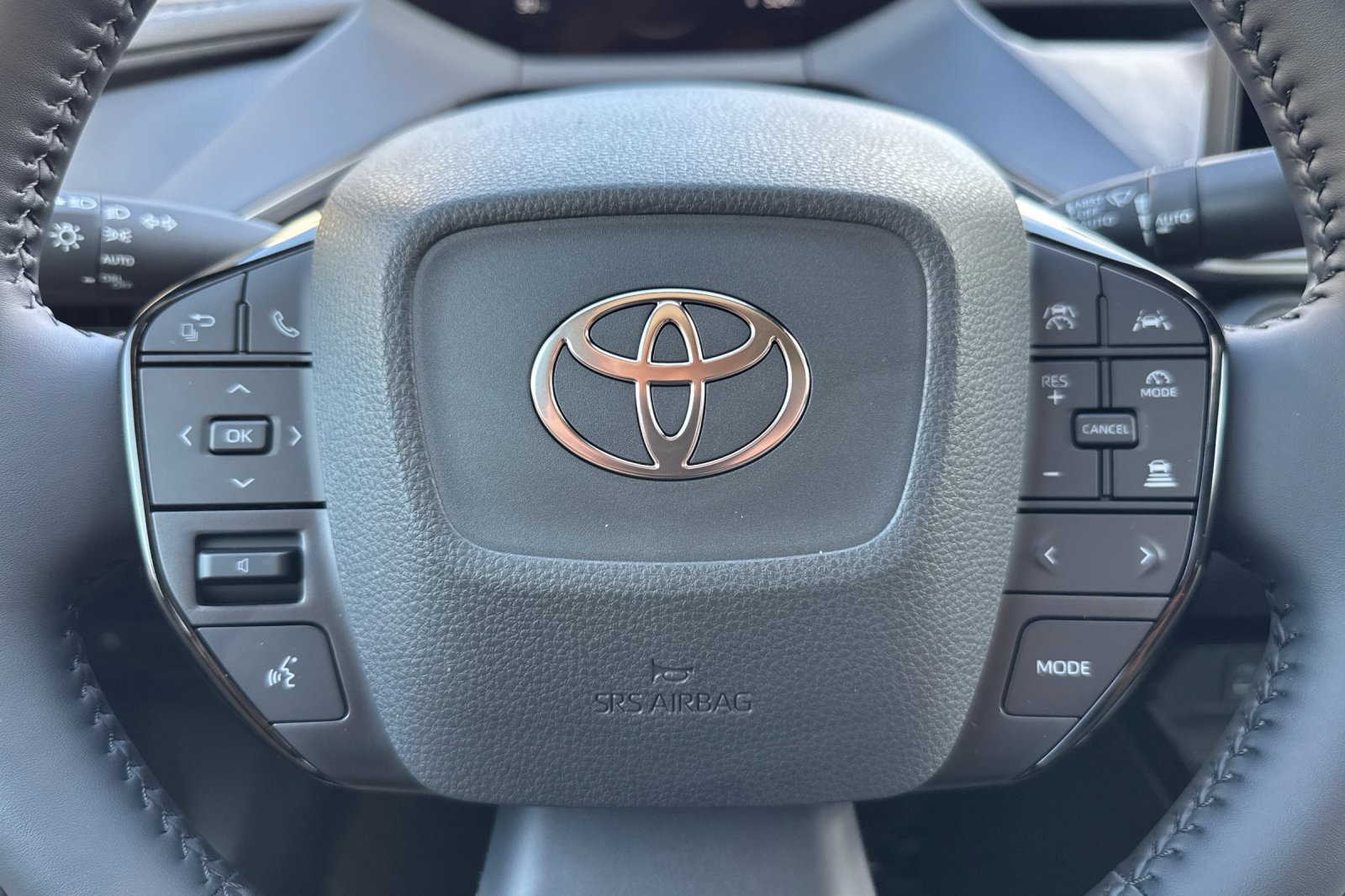 New 2027 Toyota Prius XLE FWD image 27