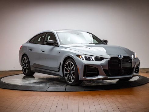 New 2026 BMW 440i xDrive w/ Premium Package image 6