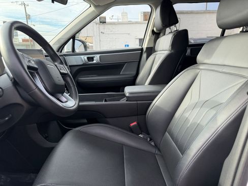 Used 2025 Hyundai Santa Fe SEL image 28