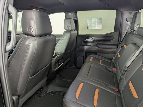 Used 2022 GMC Sierra 1500 AT4 image 23