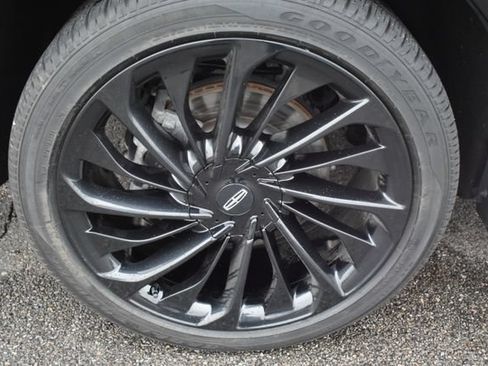 Used 2025 Lincoln Aviator Reserve w/ Equipment Group 201A AWD/4WD image 59