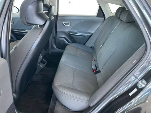 Used 2025 Kia K4 FWD image 18