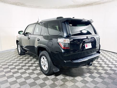 Used 2023 Toyota 4Runner SR5 Premium w/ Moonroof Package RWD image 5