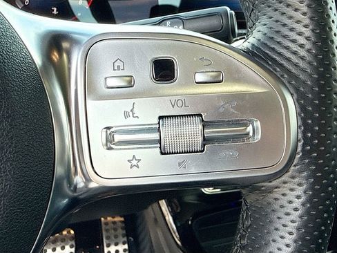 Used 2020 Mercedes-Benz CLA 250 w/ AMG Line image 37