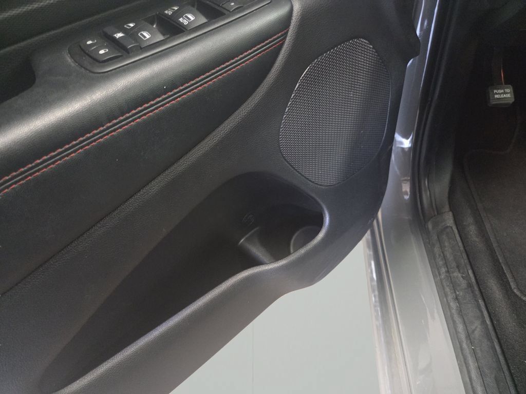 Used 2025 Dodge Durango GT AWD/4WD image 29