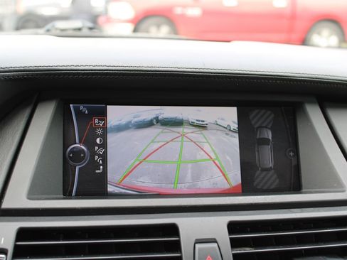 Used 2012 BMW X5 M image 26