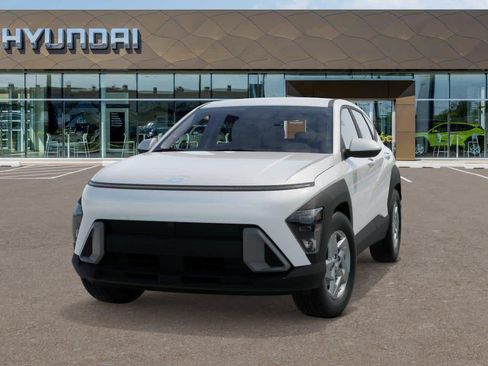 Used 2026 Hyundai Kona SE FWD image 11