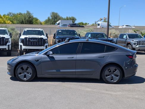 Used 2022 Tesla Model 3 Long Range AWD/4WD image 2