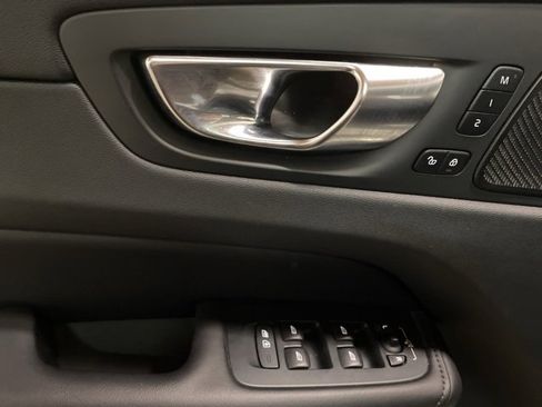 Used 2023 Volvo XC60 B5 Plus w/ Protection Package Premier image 32