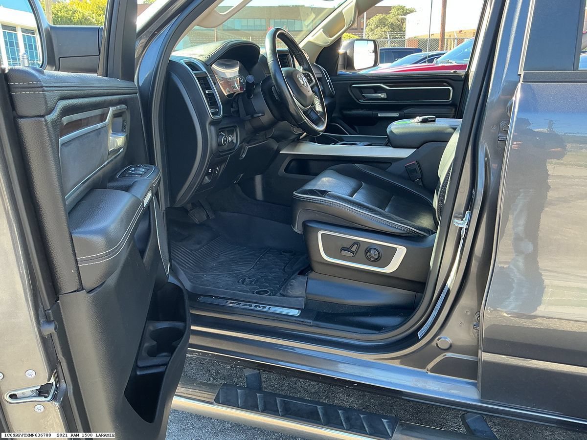Used 2021 RAM 1500 Laramie AWD/4WD image 8