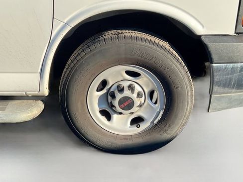 Used 2024 GMC Savana 2500 w/ Driver Convenience Package image 35