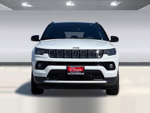 Used 2025 Jeep Compass Limited AWD/4WD image 5
