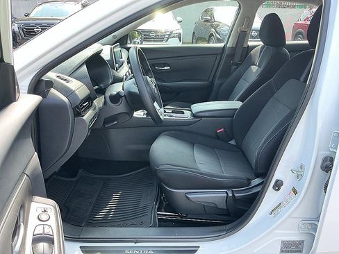 Certified 2024 Nissan Sentra SV FWD image 12