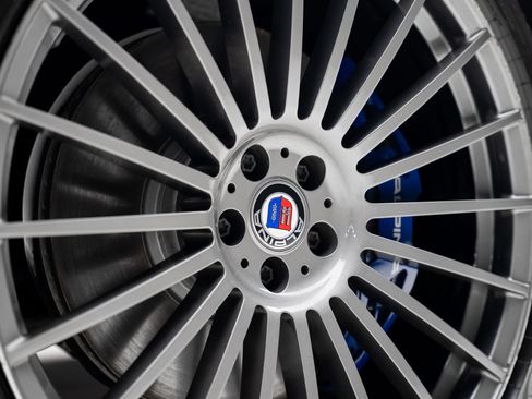 Used 2022 BMW ALPINA XB7 AWD/4WD image 23
