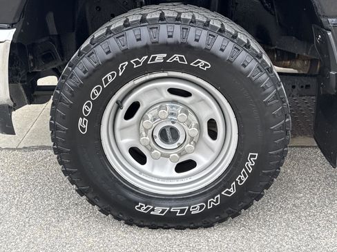 Used 2023 Ford F250 XL w/ XL Off-Road Package AWD/4WD image 10