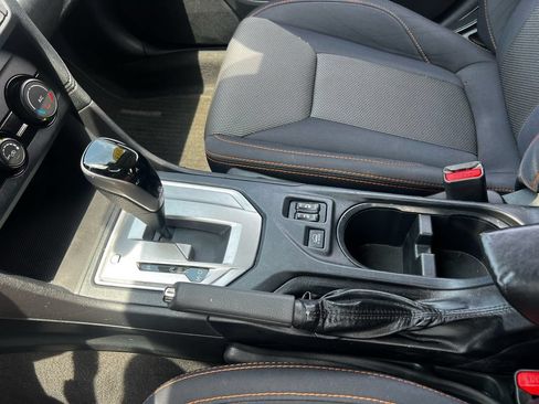 Used 2018 Subaru Crosstrek 2.0i Premium AWD/4WD image 23