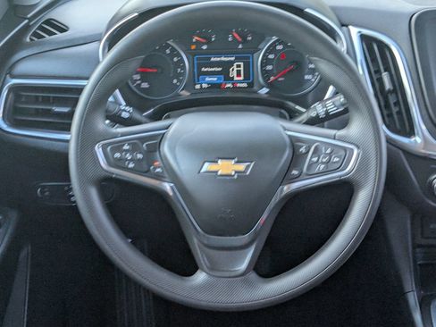 Used 2024 Chevrolet Equinox LT FWD image 10