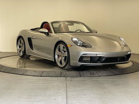 Used 2022 Porsche 718 Boxster GTS RWD image 9