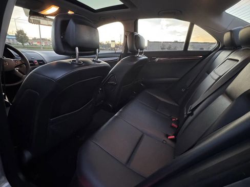 Used 2008 Mercedes-Benz C 300 4MATIC Sedan image 12