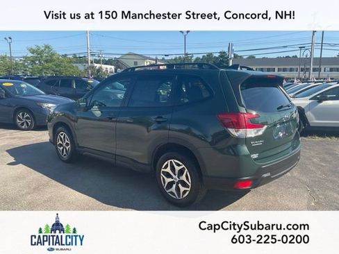Used 2023 Subaru Forester Premium AWD/4WD image 4