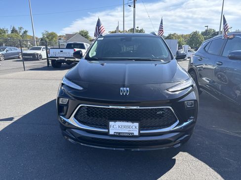 New 2026 Buick Encore GX Sport Touring w/ Comfort Package image 2