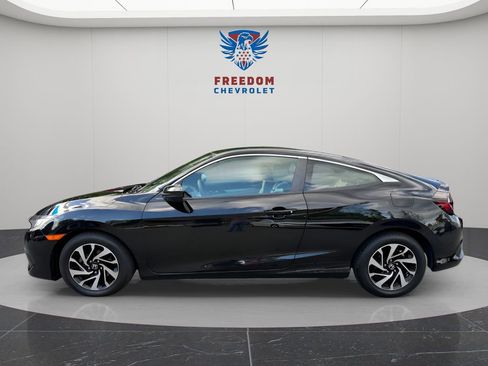 Used 2018 Honda Civic LX image 3