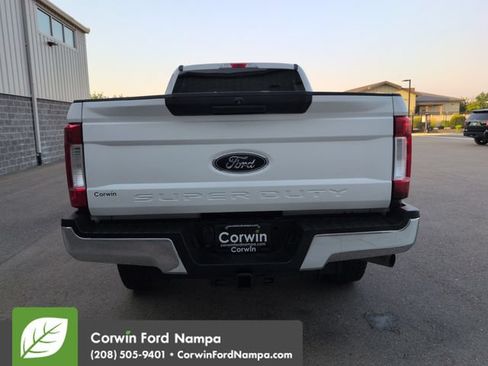 Used 2018 Ford F350 XLT w/ FX4 4x4 Off Road Package image 4